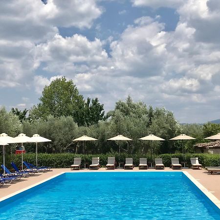 Camping & Bungalows Castle View Mystras Bagian luar foto
