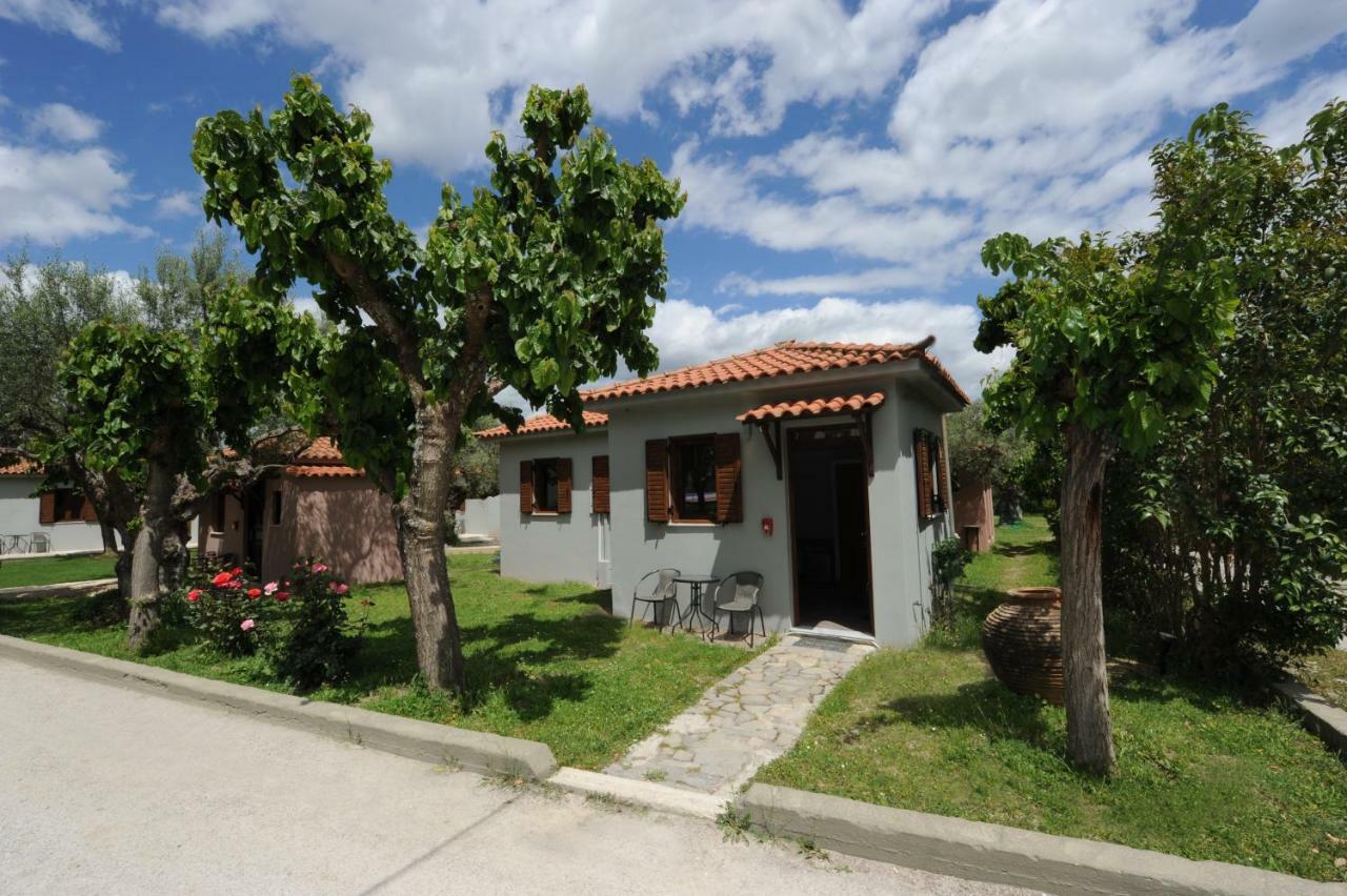 Castle View Bungalows Mystras Bagian luar foto